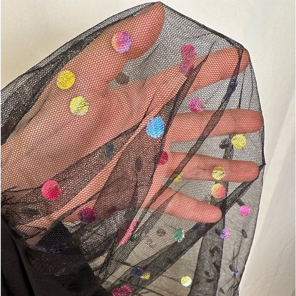 Black Mesh Shimmer Dots Gigot Sleeve Skinny Tee - Picture 5 of 6